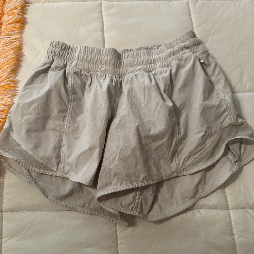 White lululemon shorts